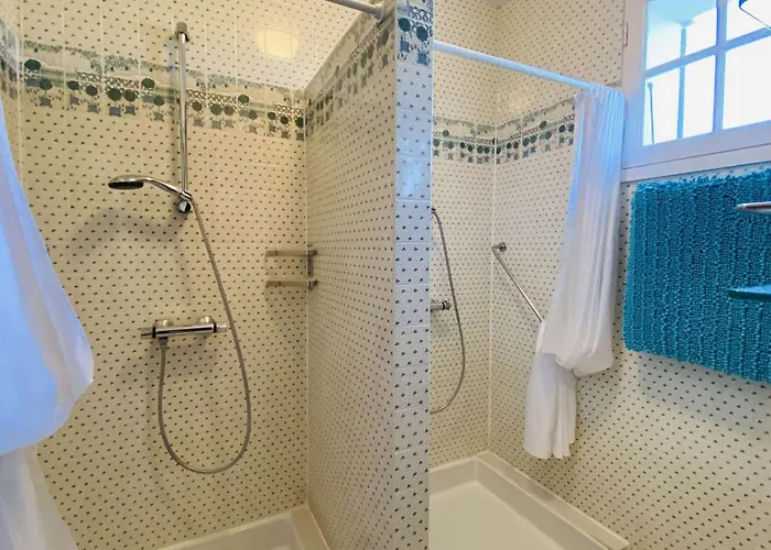 Vila Maison De Au Calme Et Proche De La *